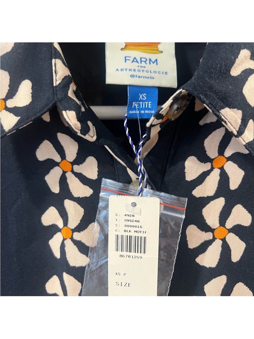 FARM Maxi Dress - Picture 7 of 7